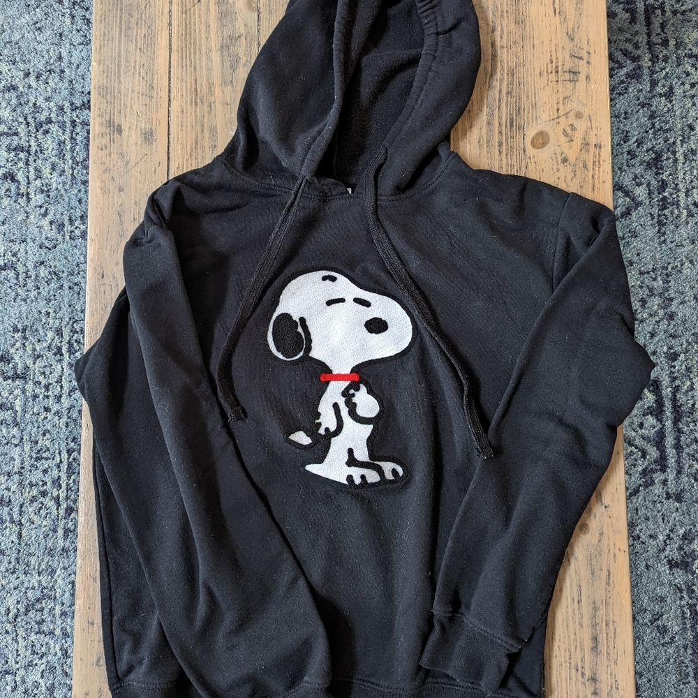 Snoopy sweatshirt Medium girls boys